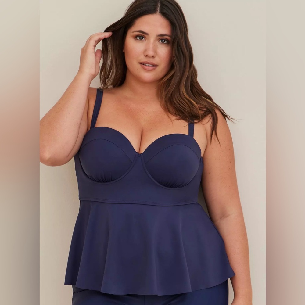 Torrid Peplum Underwire Swim Top - Blue size 2X D/DD UPF 40+